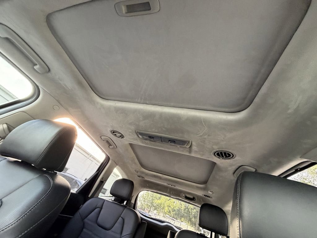 Certified 2023 Kia Telluride SX Prestige AWD/4WD image 32