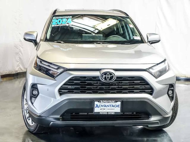 Used 2024 Toyota RAV4 XLE Premium w/ Weather Package AWD/4WD image 7