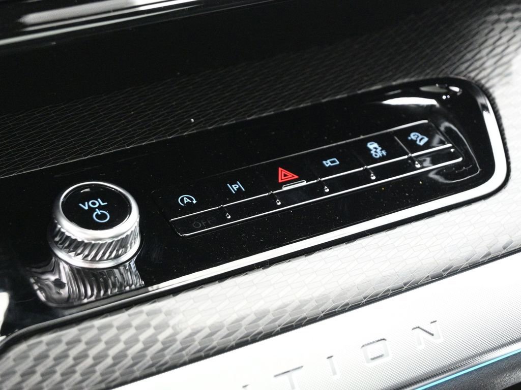 New 2025 Ford Expedition Max Platinum w/ Stealth Appearance Package image 18