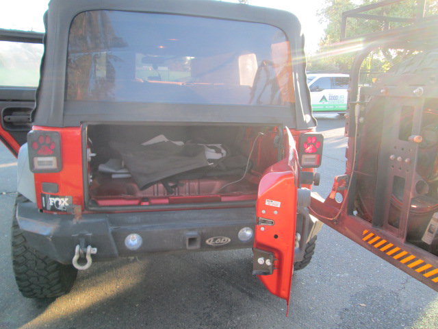 Used 2009 Jeep Wrangler Unlimited X w/ Trailer Tow Group AWD/4WD image 11