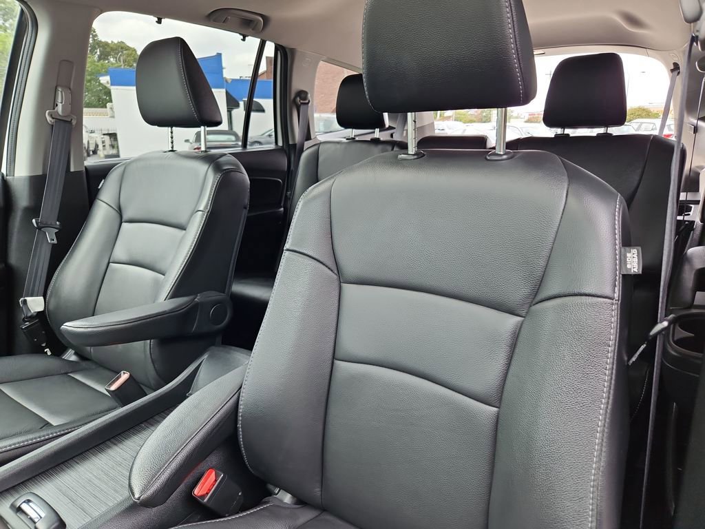 Used 2022 Honda Pilot Special Edition image 24