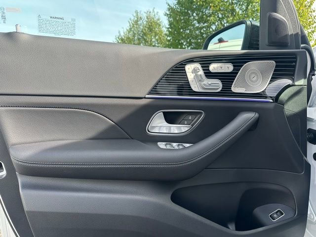 New 2026 Mercedes-Benz GLS 450 4MATIC image 10