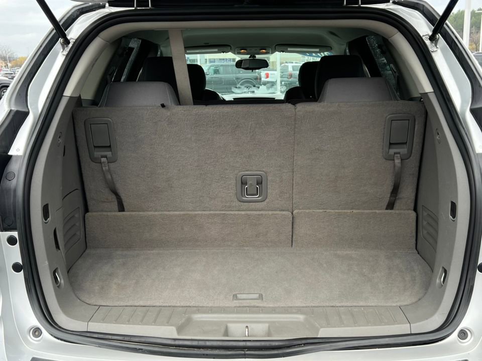 Used 2017 Chevrolet Traverse LS FWD image 28