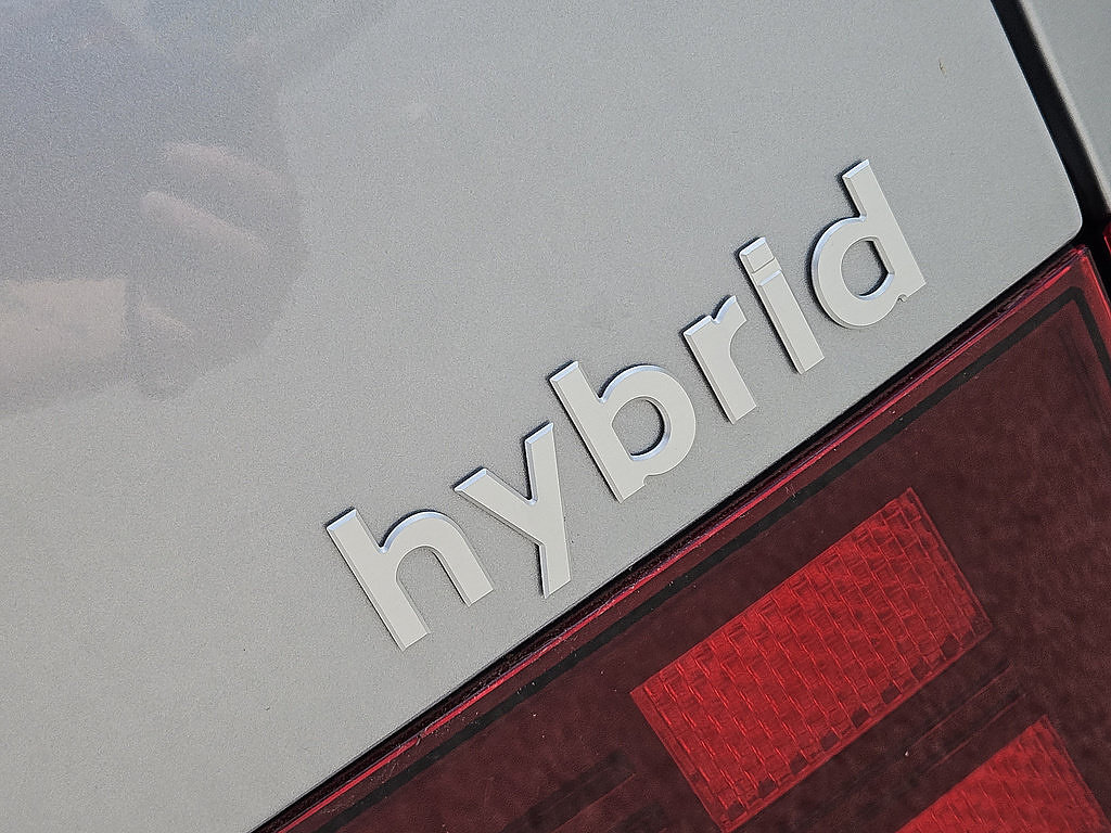 New 2026 Hyundai Santa Fe SE FWD image 12