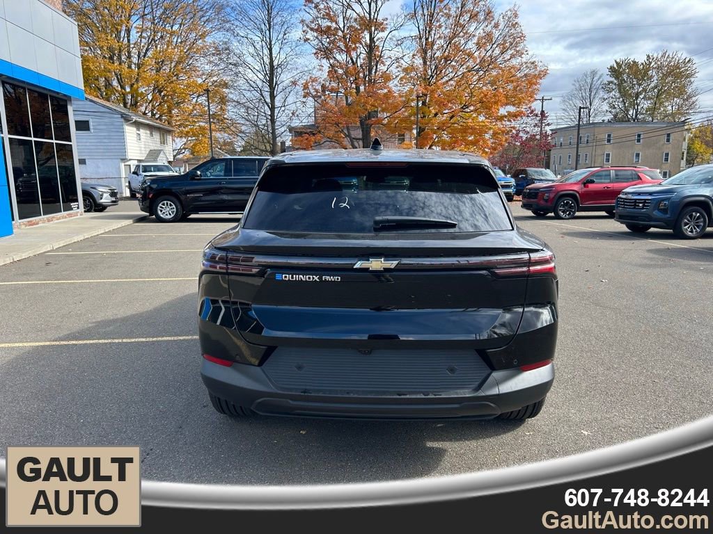 New 2026 Chevrolet Equinox EV LT image 4