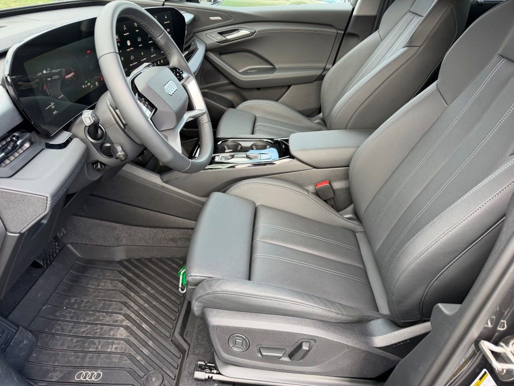 Certified 2025 Audi Q6 e-tron Premium Plus w/ Premium Plus image 3