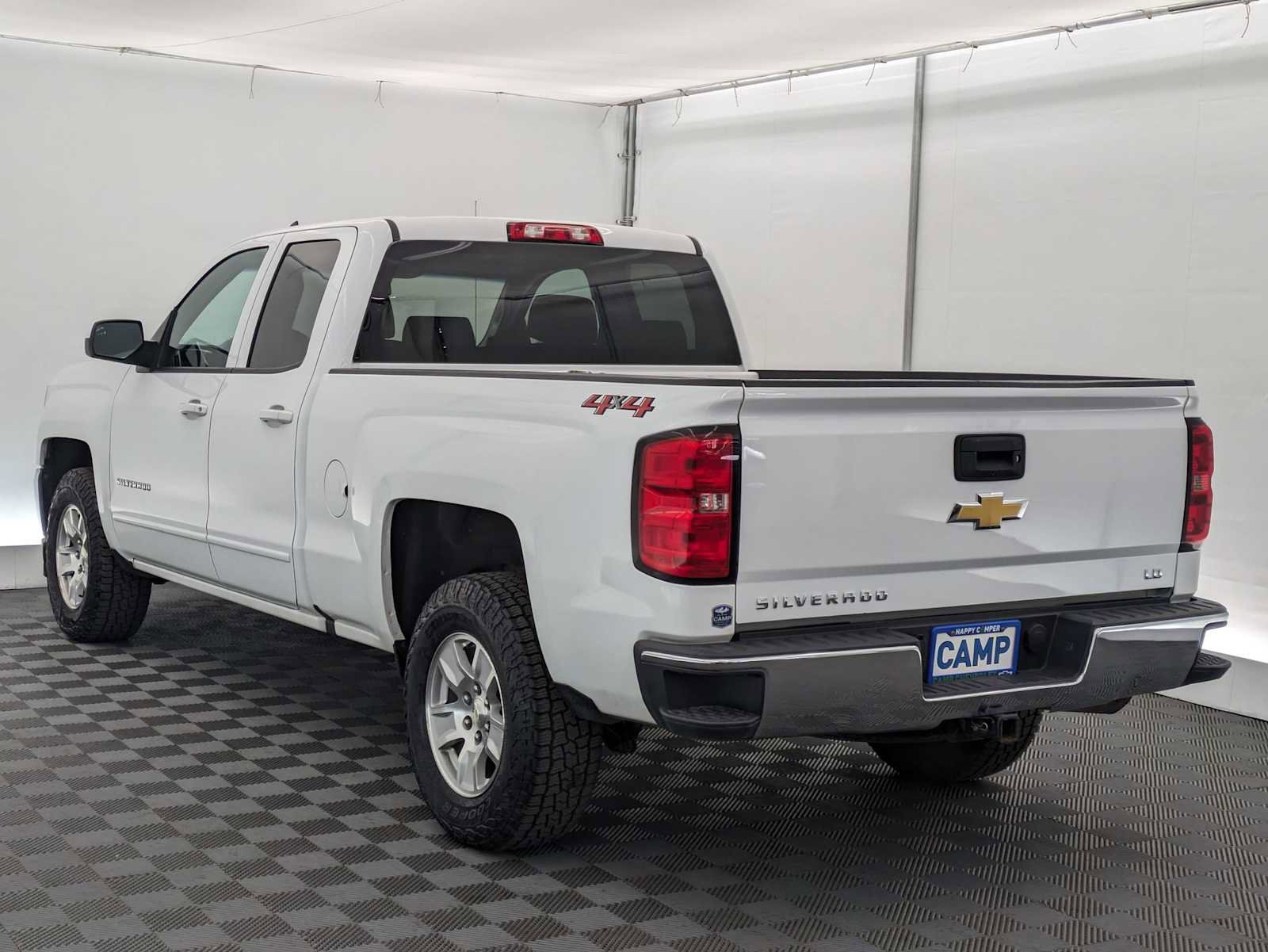 Used 2019 Chevrolet Silverado 1500 LT AWD/4WD image 4