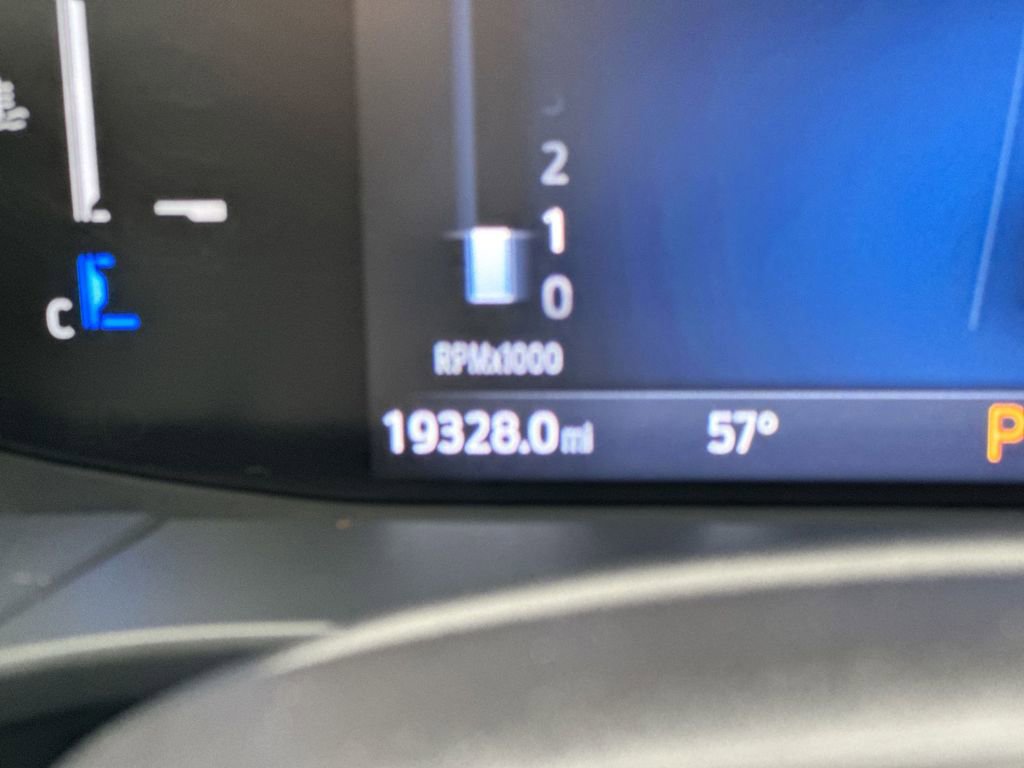 Used 2025 Ford Escape ST-Line AWD/4WD image 13