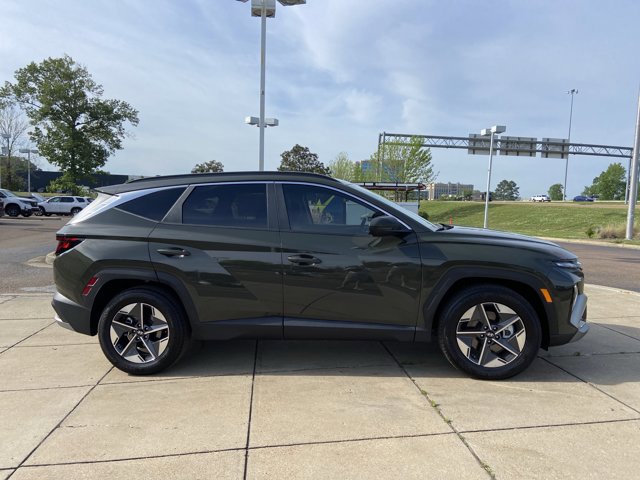 Used 2026 Hyundai Tucson SEL image 13