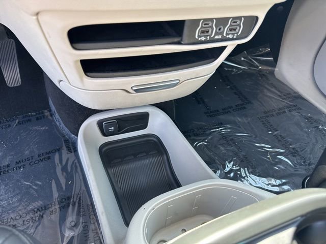 Used 2023 Chrysler Pacifica Touring-L FWD image 29