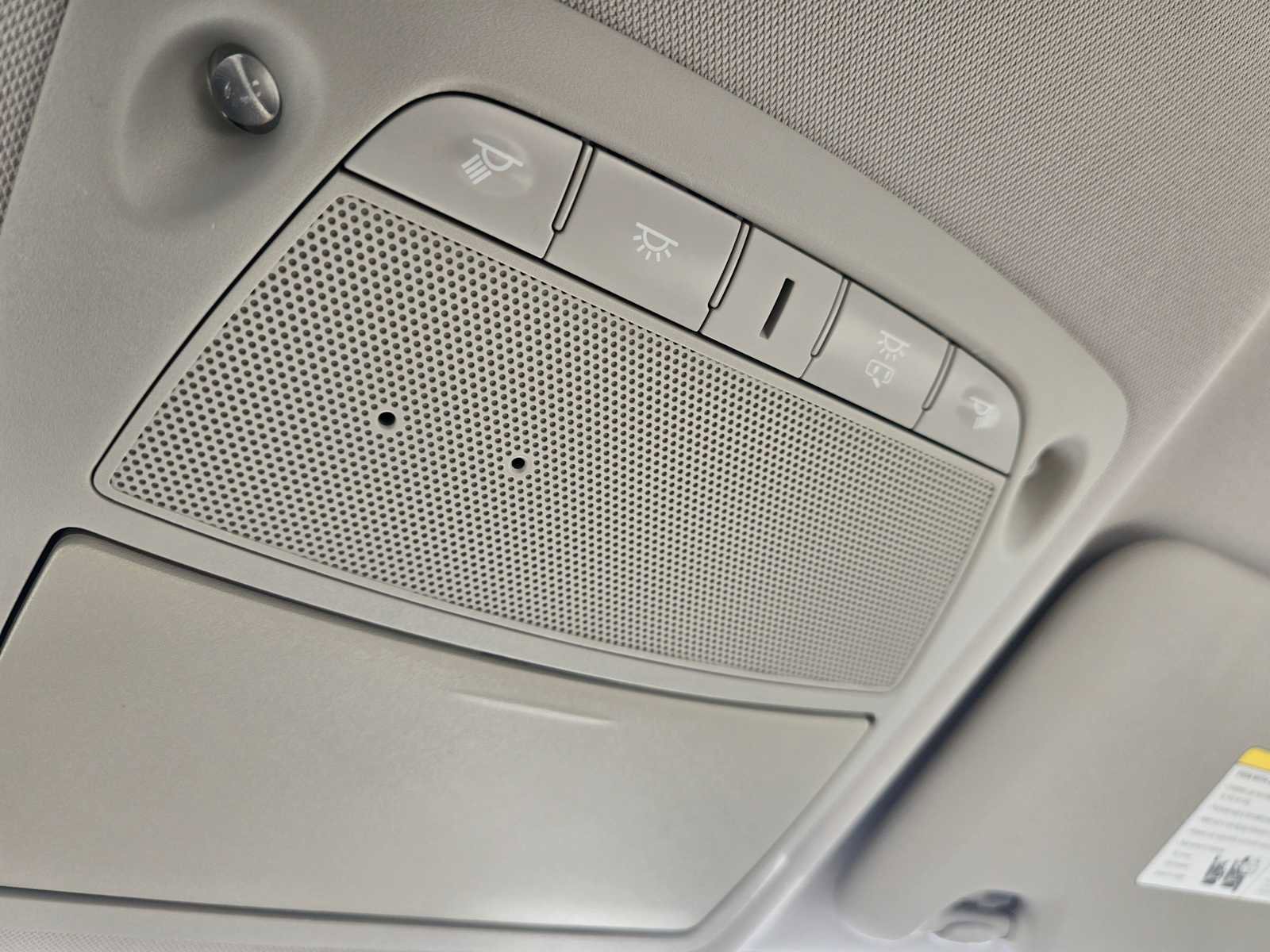 Used 2018 Nissan Rogue Sport SV image 32