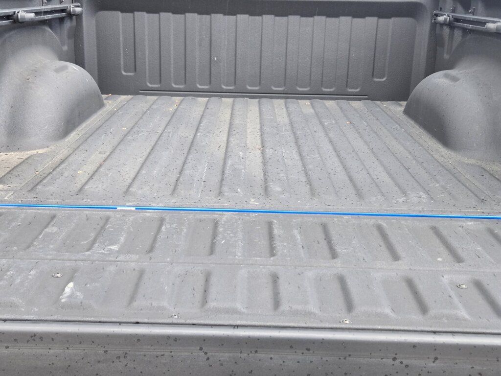 Used 2025 RAM 1500 Big Horn AWD/4WD image 13