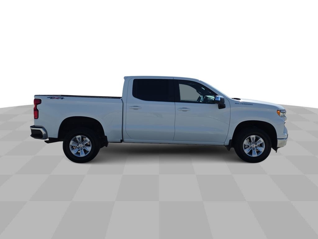 Used 2023 Chevrolet Silverado 1500 LT w/ Convenience Package II AWD/4WD image 9