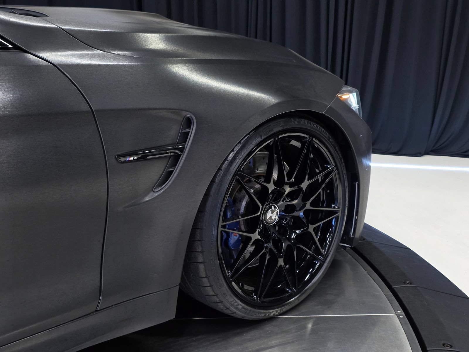 Used 2019 BMW M4 Coupe w/ Competition Package RWD image 46