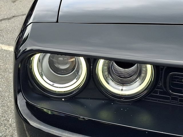 Certified 2022 Dodge Challenger R/T Scat Pack w/ Plus Package RWD image 9