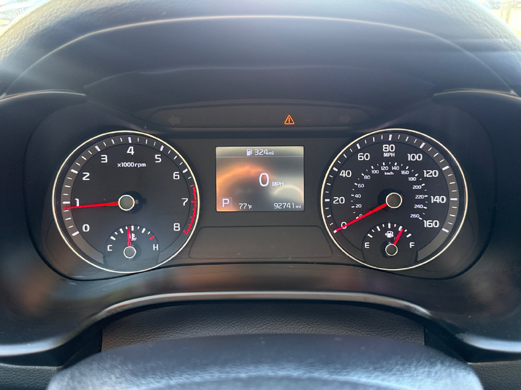 Used 2020 Kia Forte LXS FWD image 21