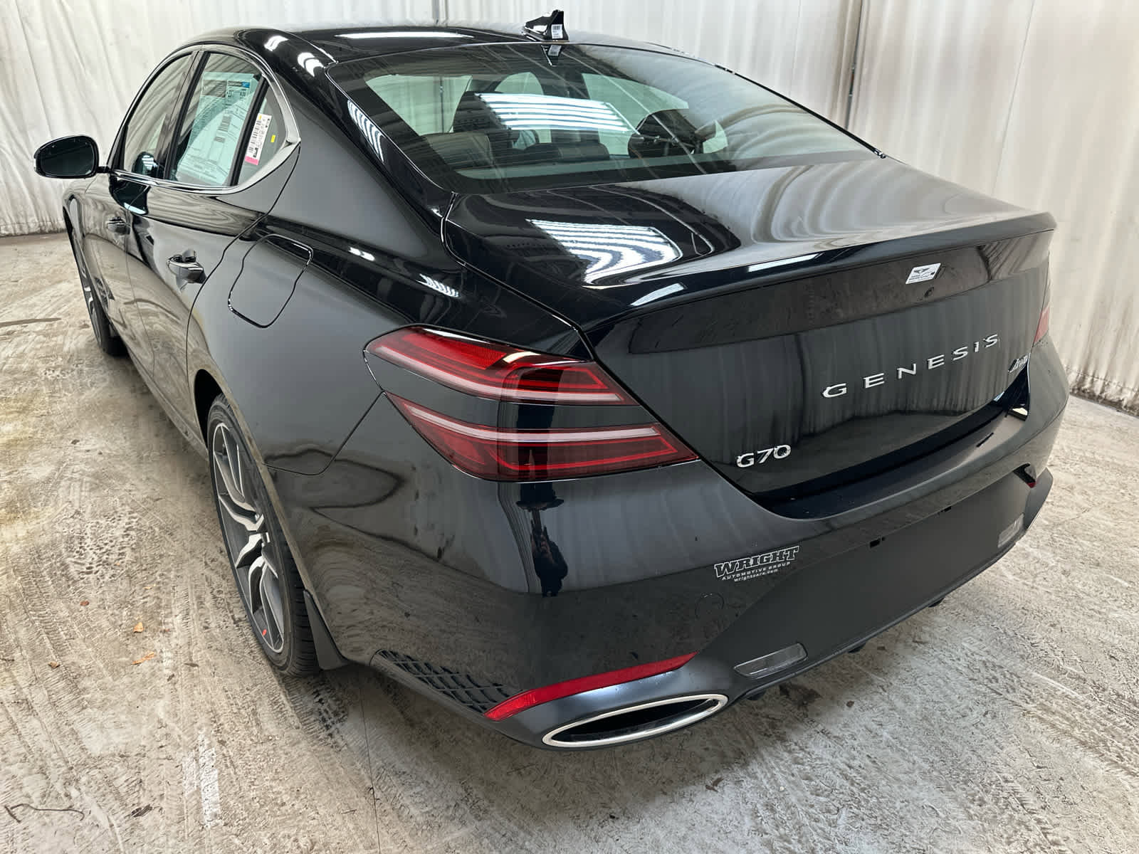 New 2025 Genesis G70 2.5T image 4