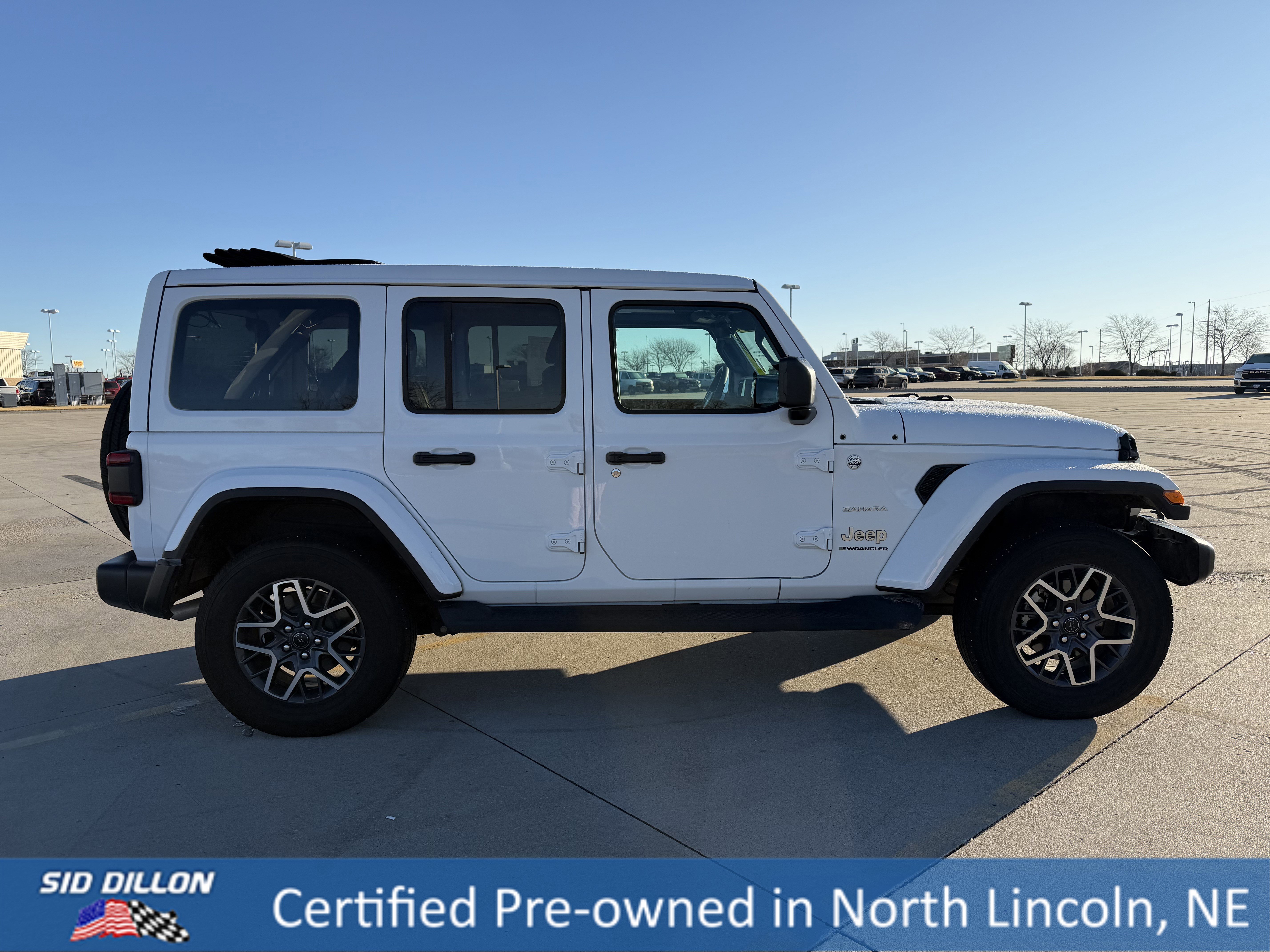Used 2024 Jeep Wrangler Sahara w/ Technology Group image 3