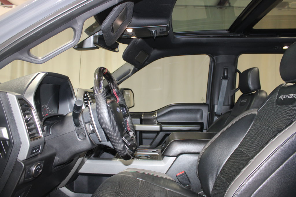 Used 2018 Ford F150 Raptor w/ Equipment Group 802A Luxury AWD/4WD image 18
