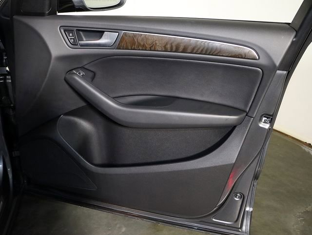 Used 2015 Audi Q5 3.0T Premium Plus image 33