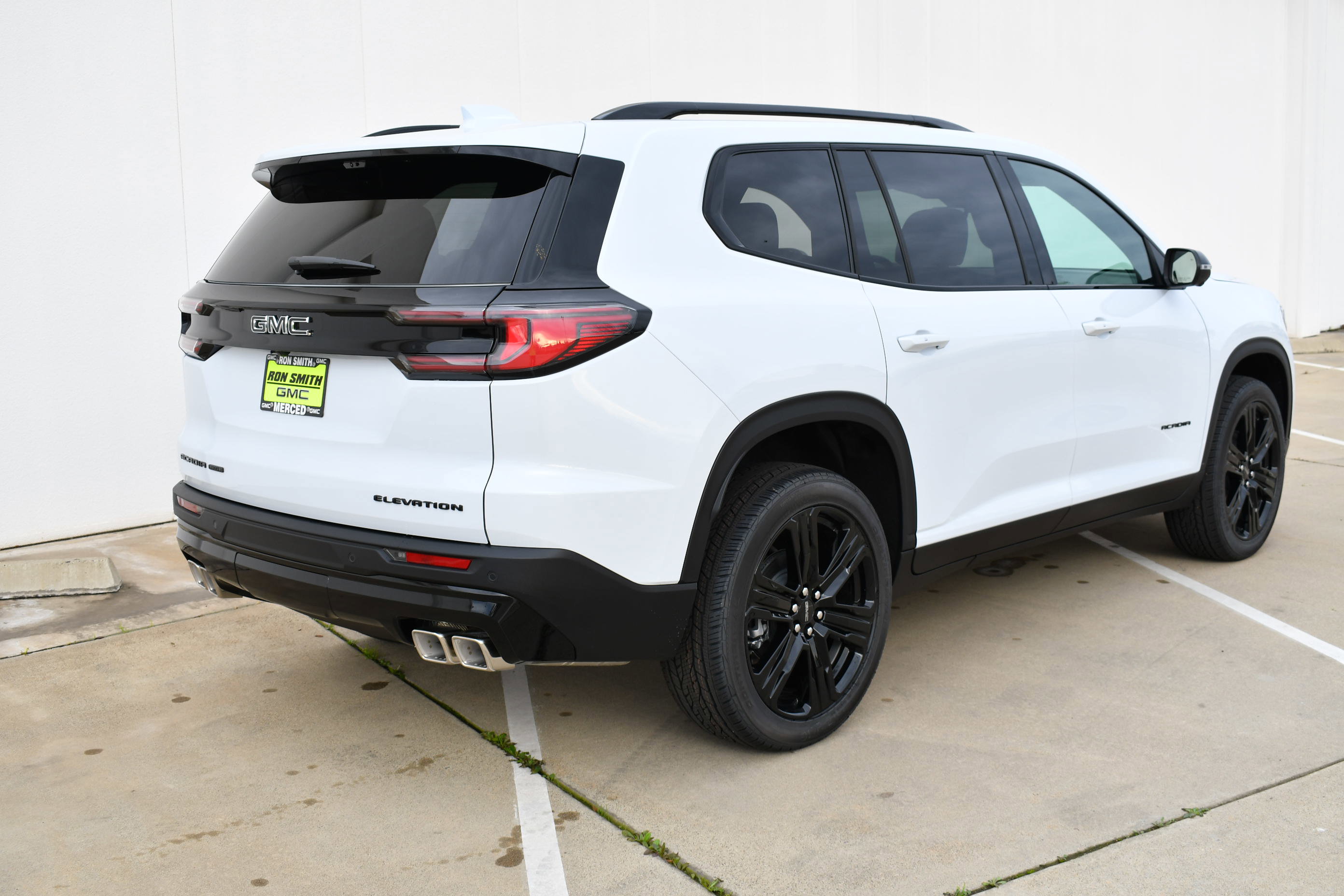 New 2026 GMC Acadia Elevation w/ Black Edition image 5