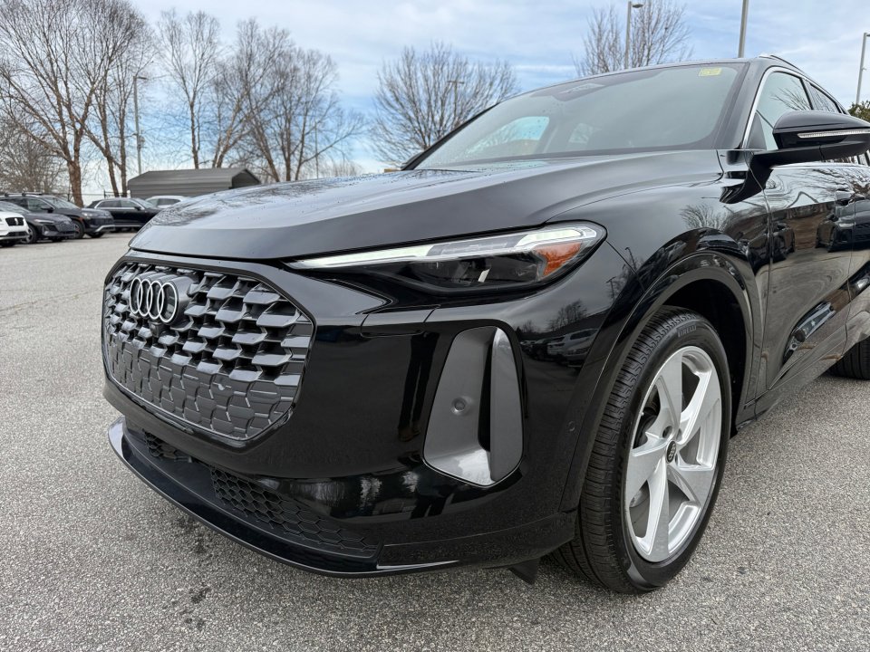 New 2025 Audi Q5 Prestige image 26