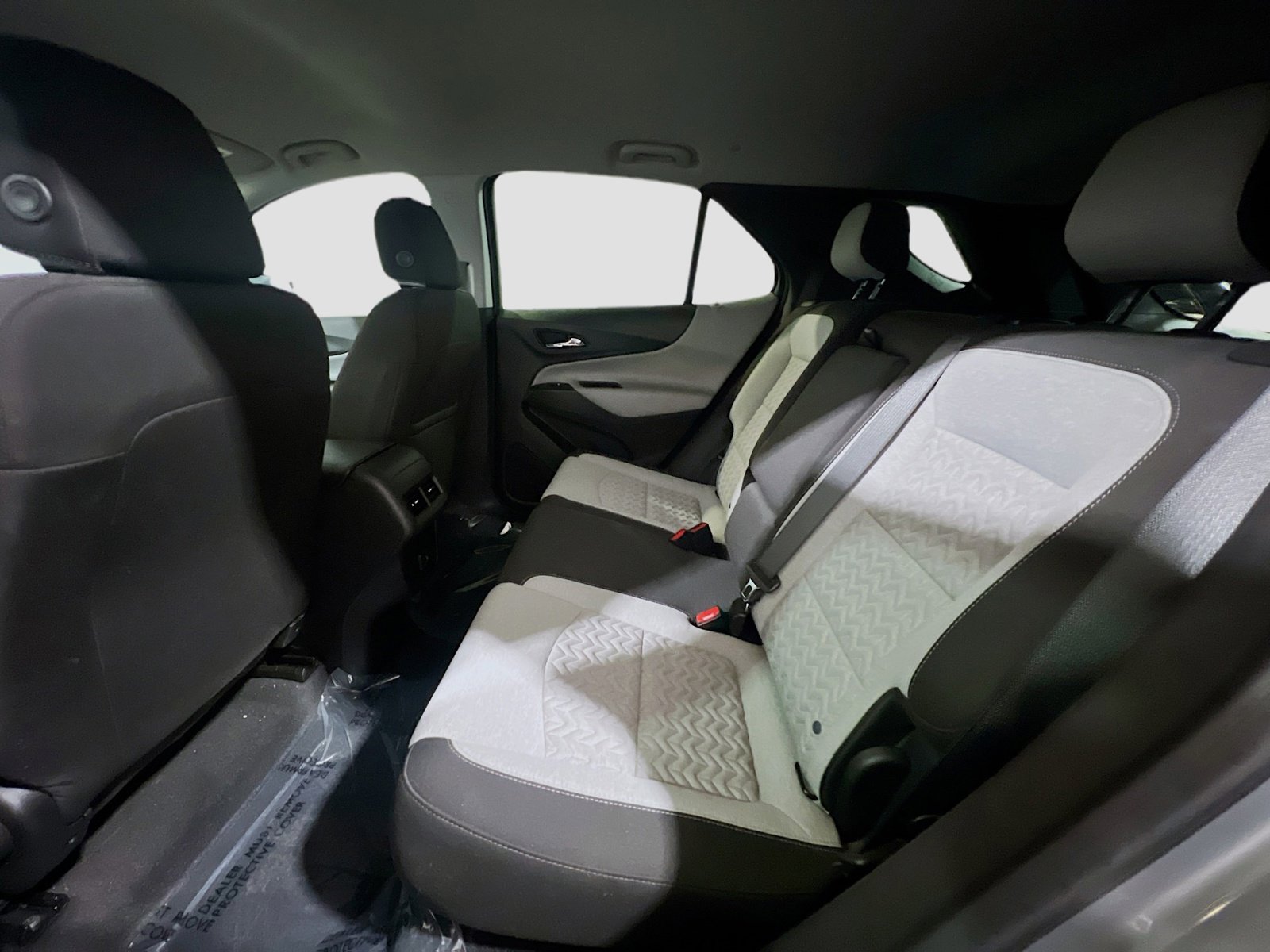 Used 2024 Chevrolet Equinox LS w/ Sport Edition image 16