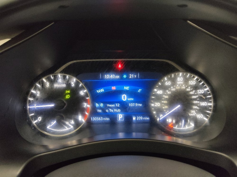 Used 2015 Nissan Murano SV image 23