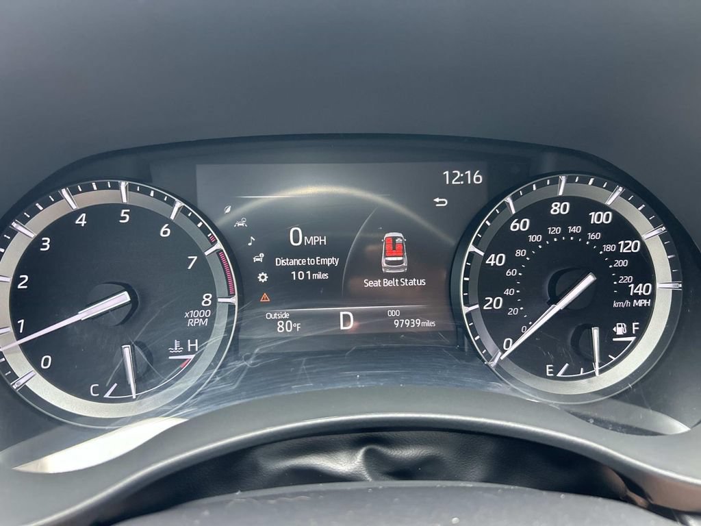 Used 2021 Toyota Highlander XLE FWD image 41