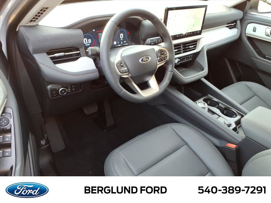 New 2026 Ford Explorer Active w/ Active Comfort Package AWD/4WD image 10
