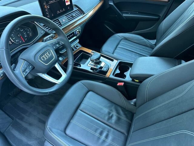 Used 2023 Audi Q5 2.0T Premium w/ Convenience Package AWD/4WD image 10