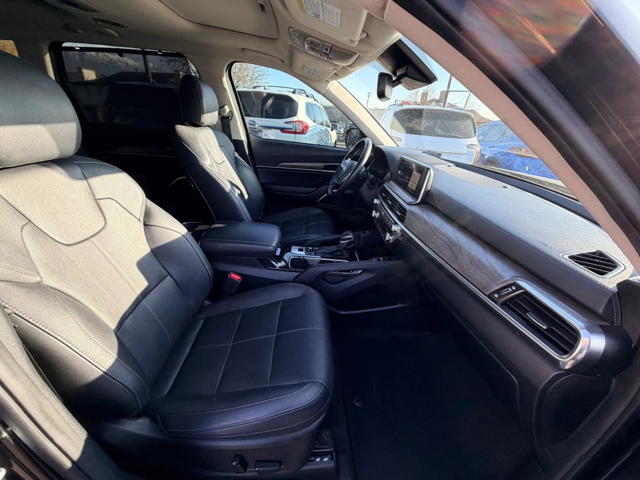 Used 2020 Kia Telluride SX image 36