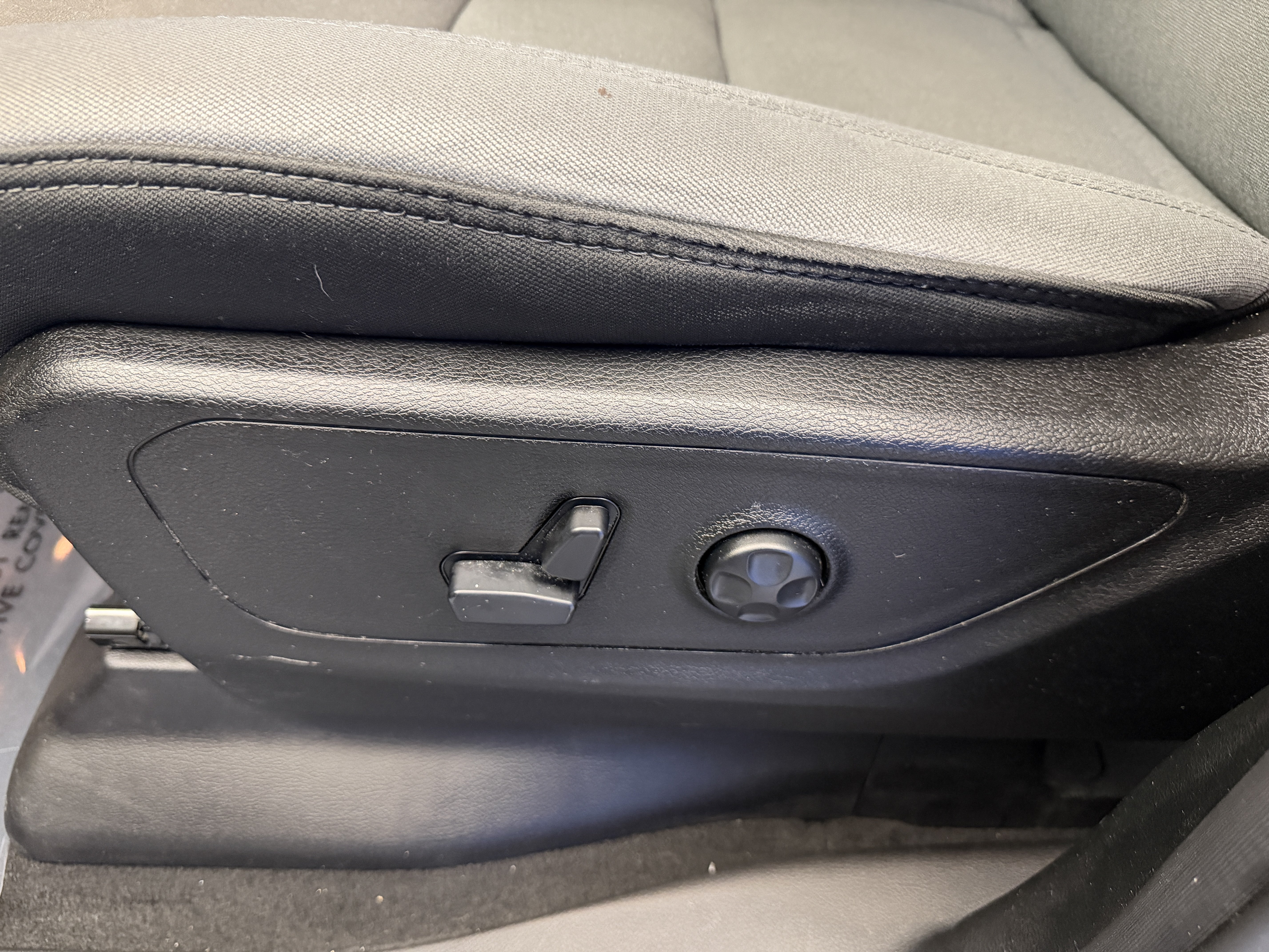 Used 2020 RAM 1500 Big Horn AWD/4WD image 10
