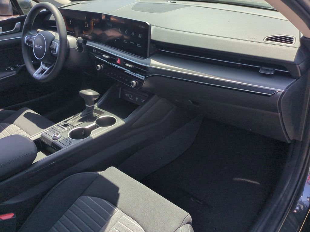 New 2026 Kia K5 LXS image 27