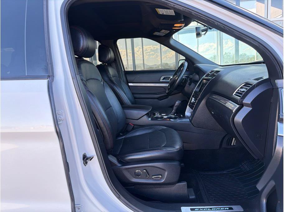 Used 2017 Ford Explorer Sport w/ Equipment Group 401A AWD/4WD image 16