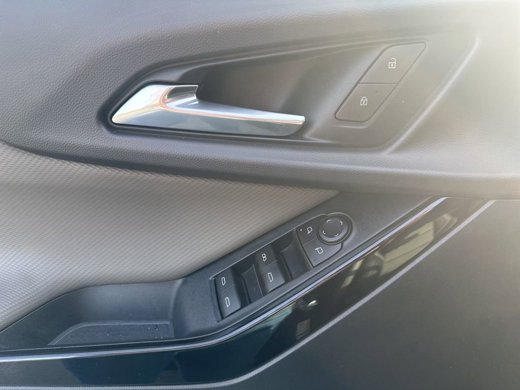 Certified 2026 Chevrolet Equinox LT w/ Convenience Package II image 10