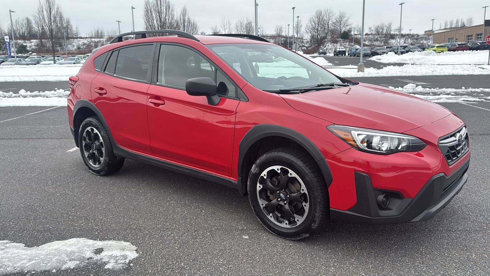 Used 2021 Subaru Crosstrek 2.0i image 2