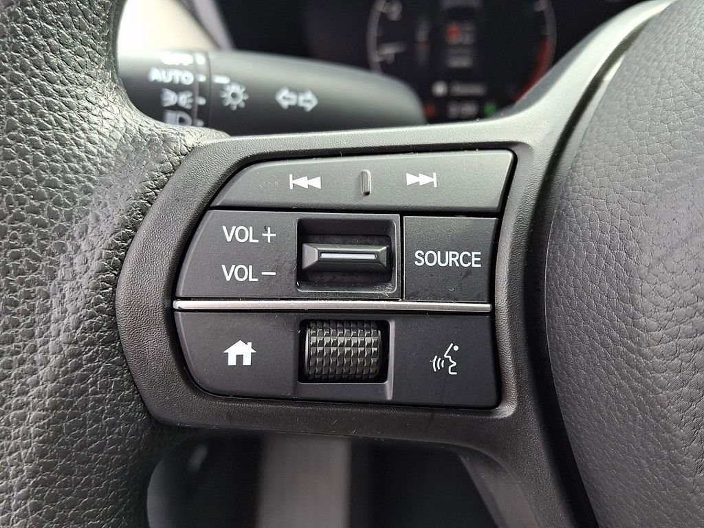 Used 2023 Honda HR-V LX image 21