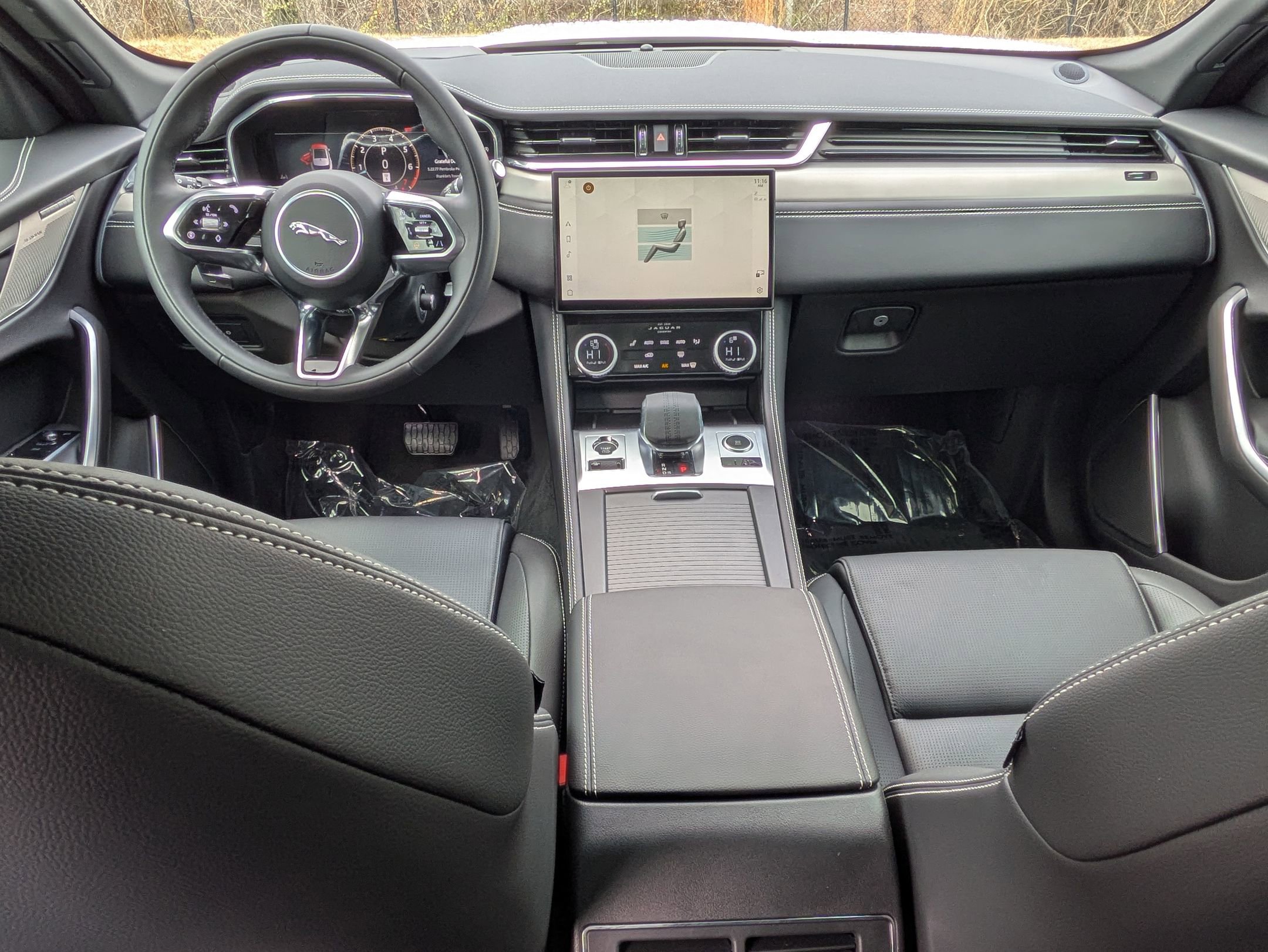 Used 2026 Jaguar F-PACE R-Dynamic S image 24