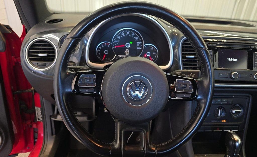 Used 2012 Volkswagen Beetle 2.0T FWD image 8