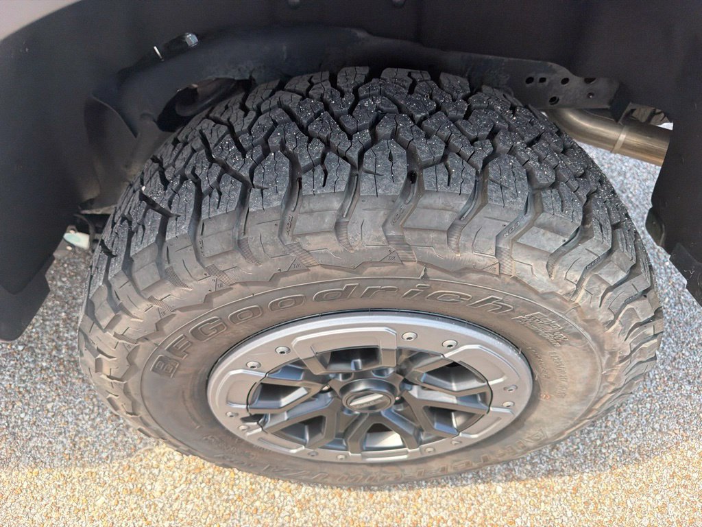 Used 2025 Ford Ranger Raptor AWD/4WD image 11
