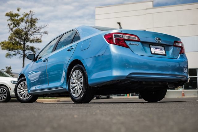 Used 2012 Toyota Camry LE FWD image 2