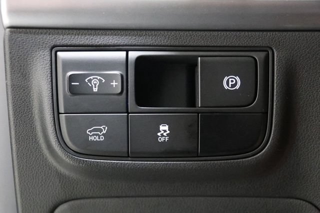 Certified 2025 Hyundai Tucson Limited AWD/4WD image 19