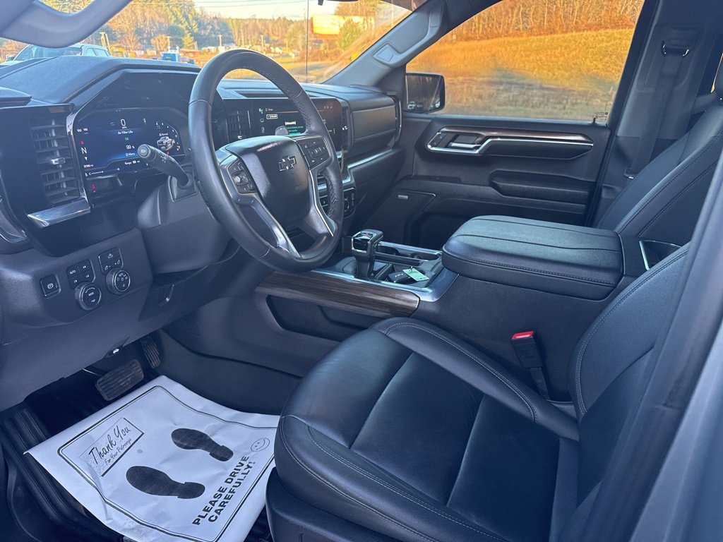 Used 2024 Chevrolet Silverado 1500 LT Trail Boss w/ Convenience Package II image 20