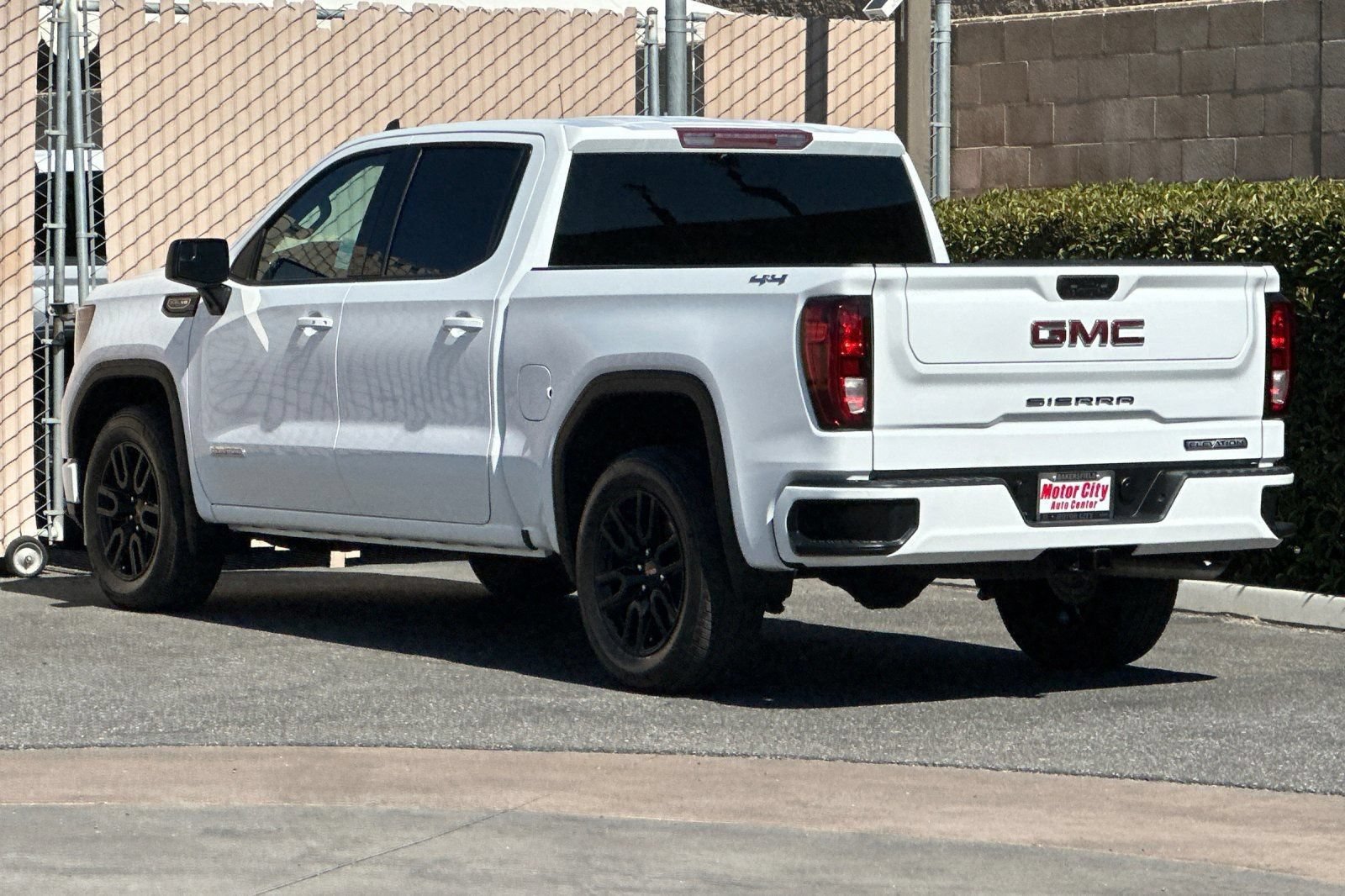 Certified 2024 GMC Sierra 1500 Elevation AWD/4WD image 5