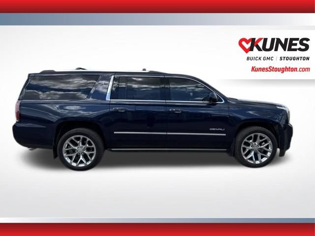 Used 2020 GMC Yukon XL Denali w/ Denali Ultimate Package AWD/4WD image 11