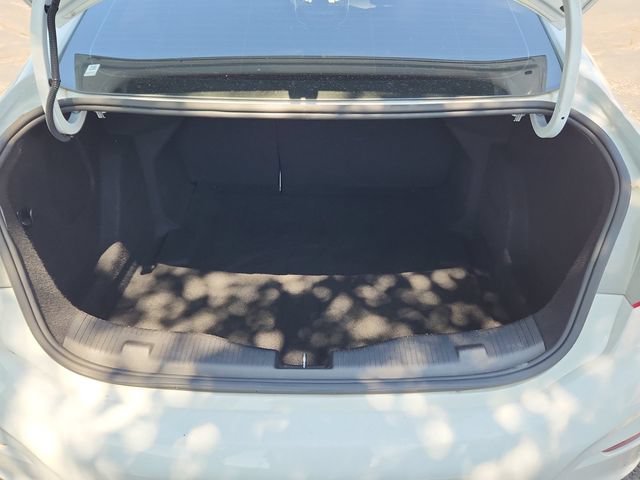 Used 2017 Chevrolet Cruze LT FWD image 34