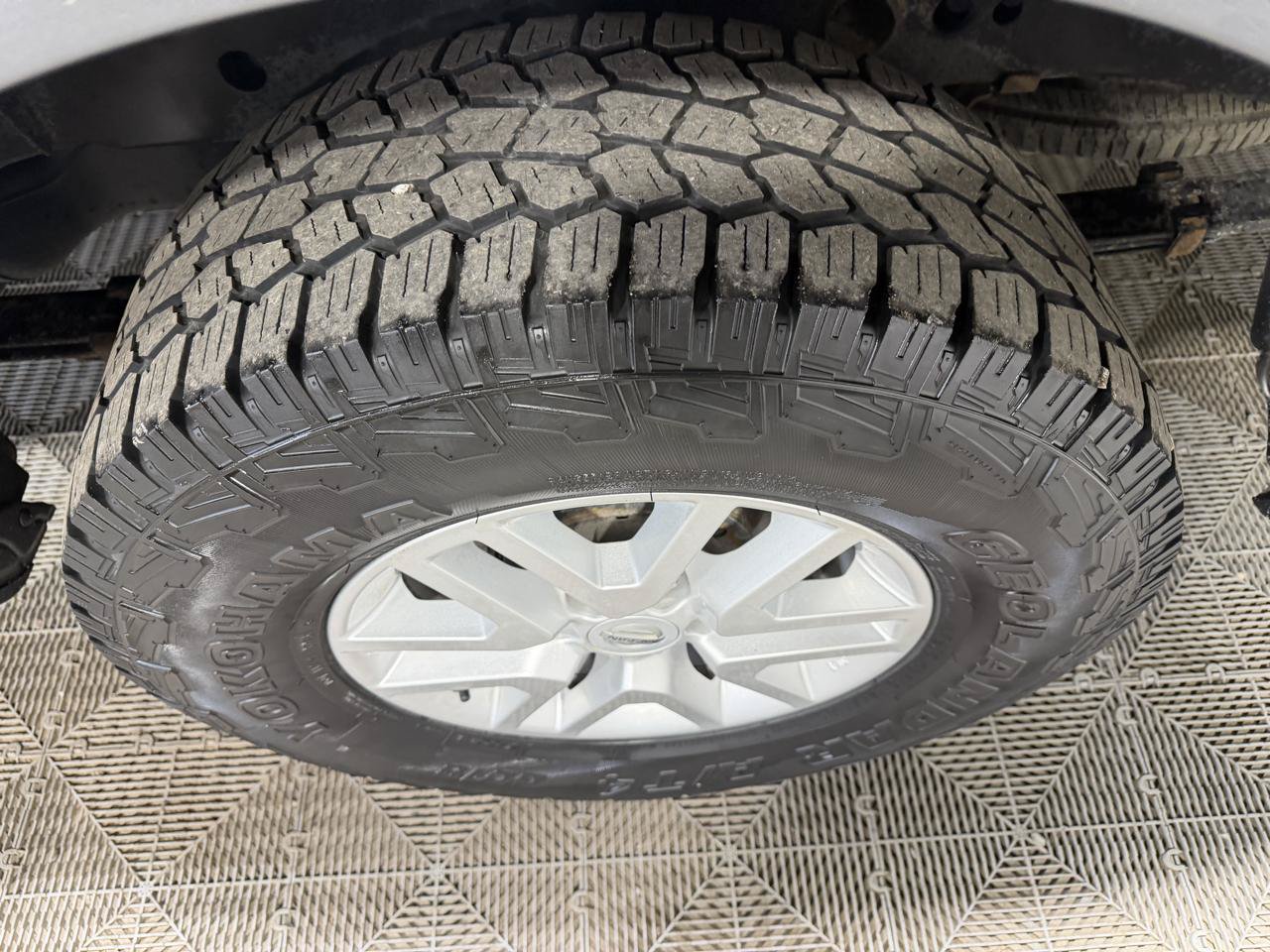 Used 2019 Nissan Frontier SV AWD/4WD image 18