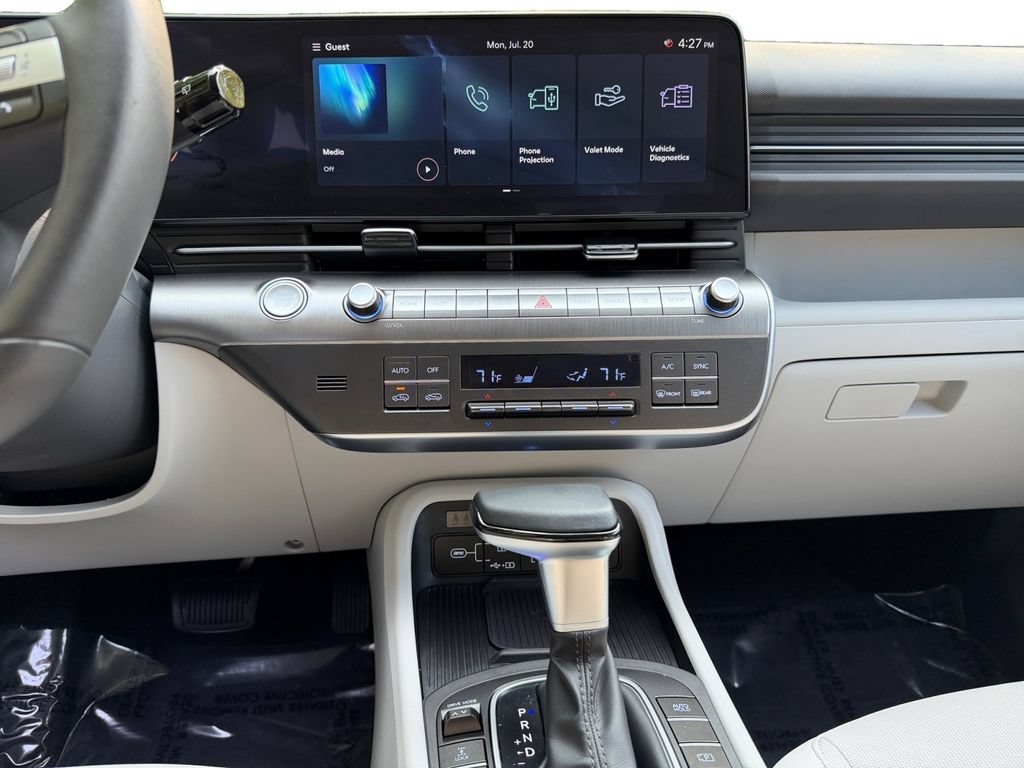 Used 2026 Hyundai Kona SEL Sport AWD/4WD image 11