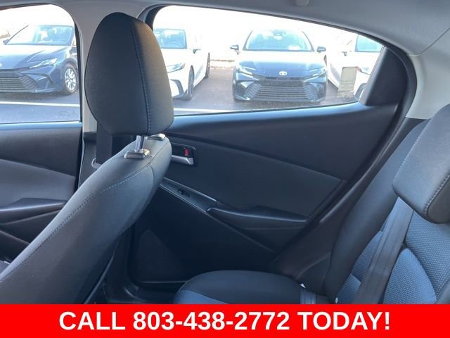 Used 2019 Toyota Yaris LE image 14